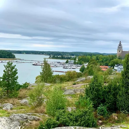 Holiday home Birdie Naantali